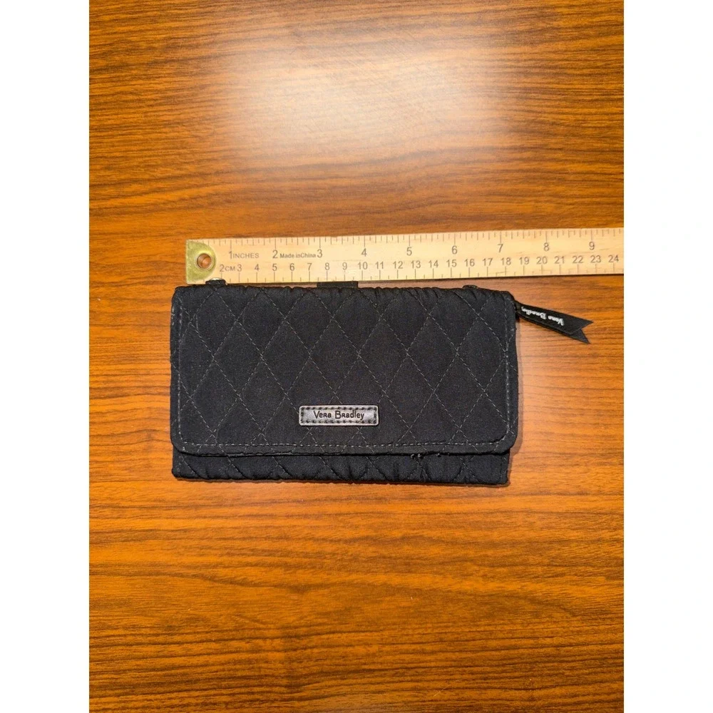 Vera Bradley Black Quilted Cotton Trifold Wallet Red Rose Floral Lining - Picture 2 of 7